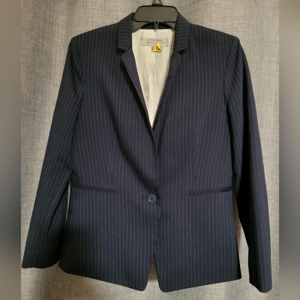 Elle Tahari Petite Suit